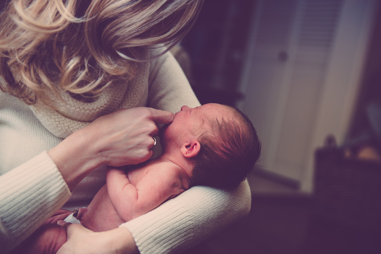 bebê sorrindo feliz andador bebe segurança aprendizado melhores andadores 2026 — BuscaZip