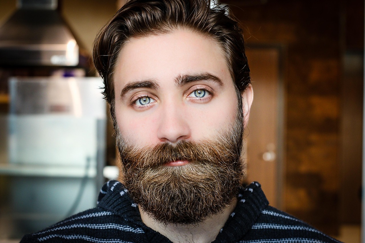 homem barba modelo aparador de pelo masculino cuidados qual melhor aparador de pelos masculino — BuscaZip